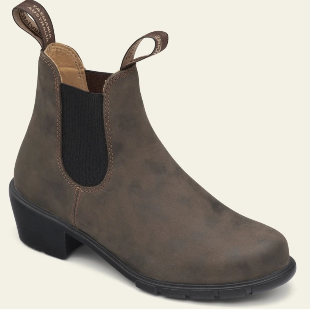 Blundstone 1677 Rustic Brown Heeled Boots
